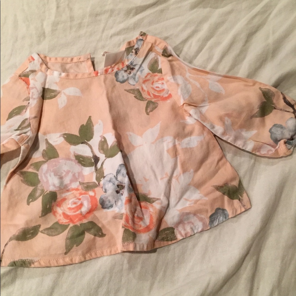 Floral top